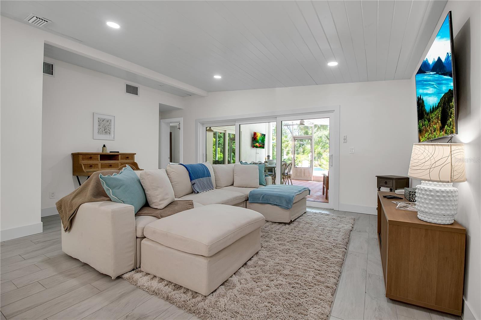 6979 LONGBOAT DR S — photo 12