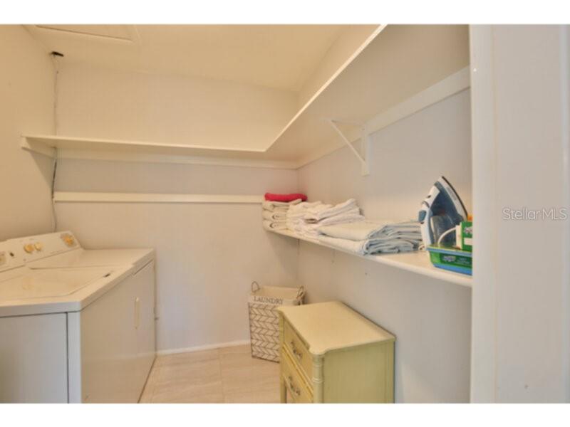 422 JULIA PL #C — photo 19