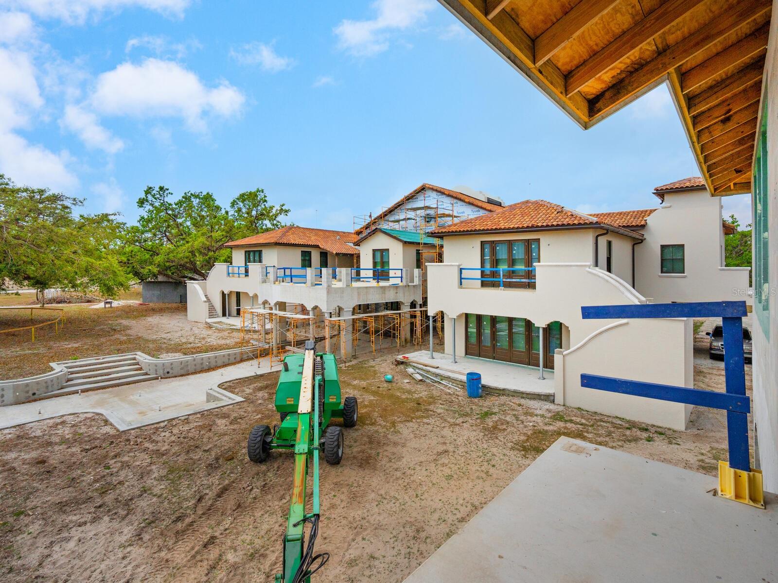 600 N JACKSON RD — photo 14