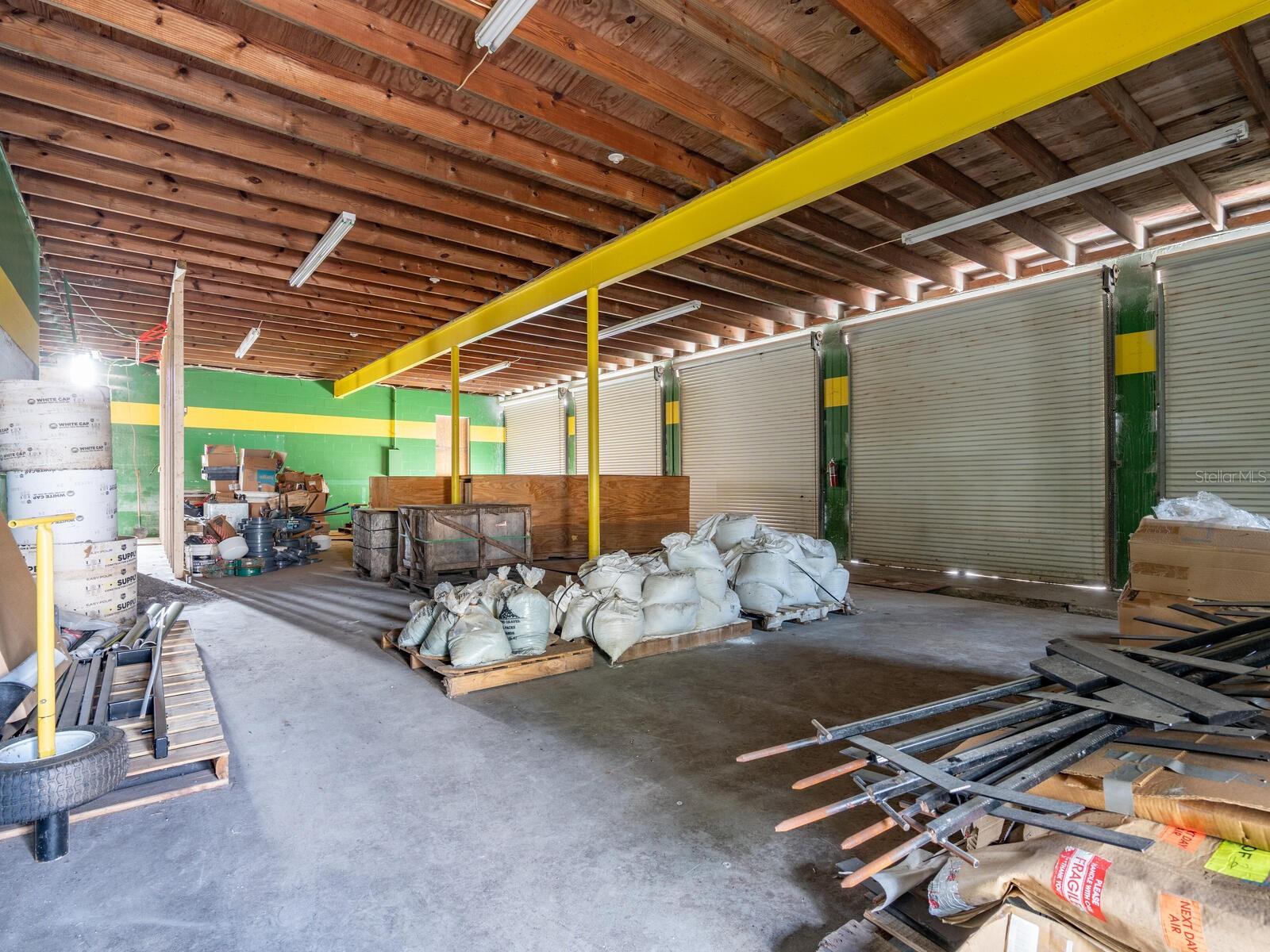 600 N JACKSON RD — photo 41