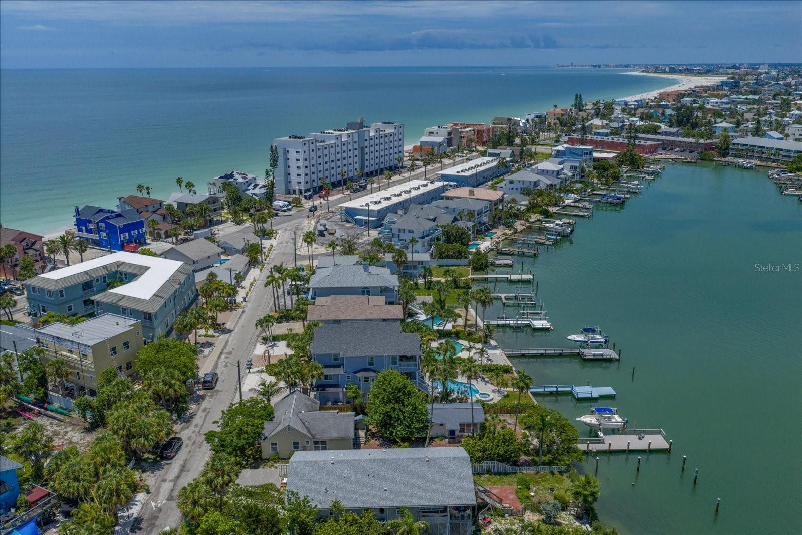 8405 BAYSHORE DR — photo 43