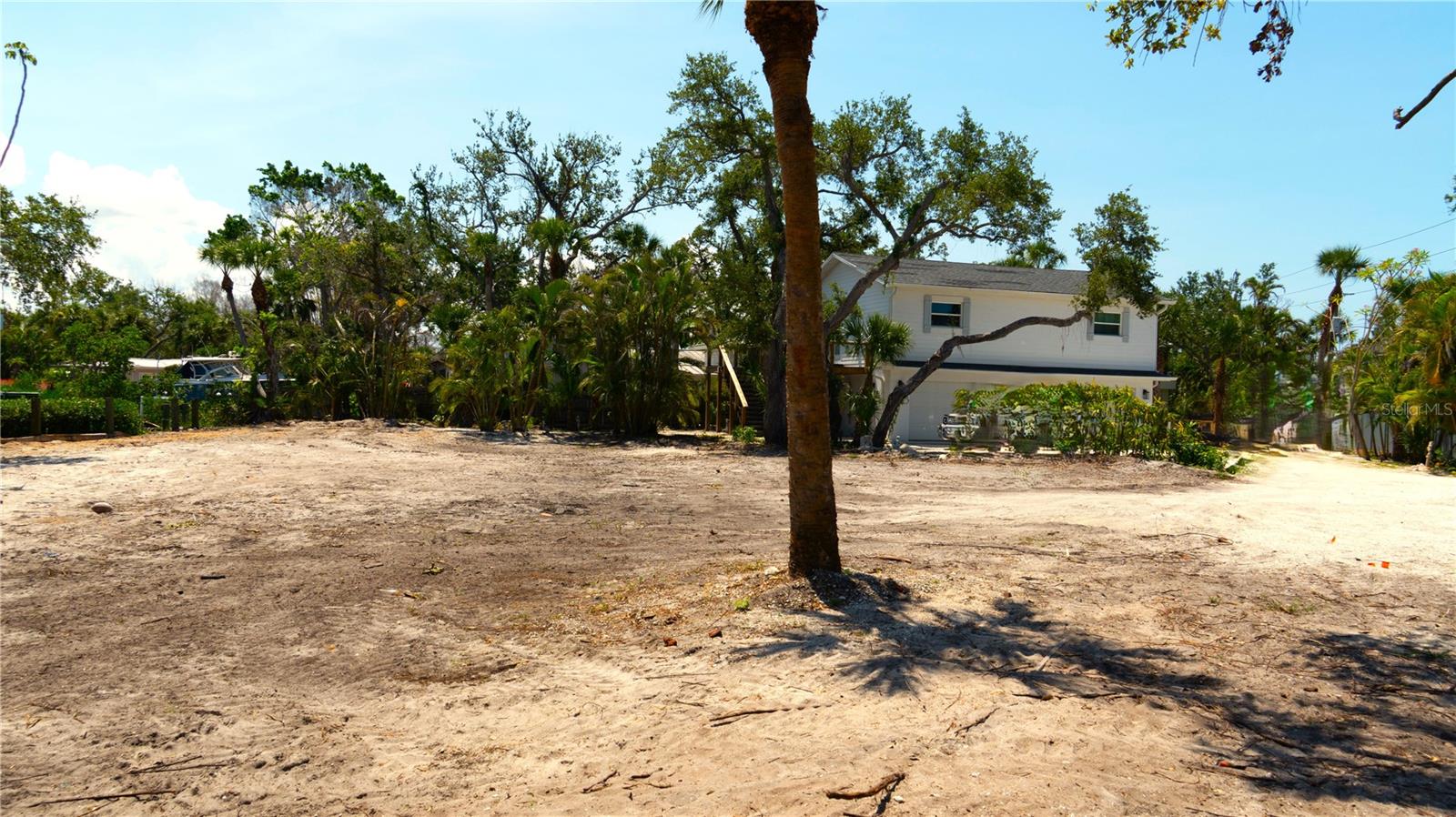 7233 MIDNIGHT PASS RD — photo 18