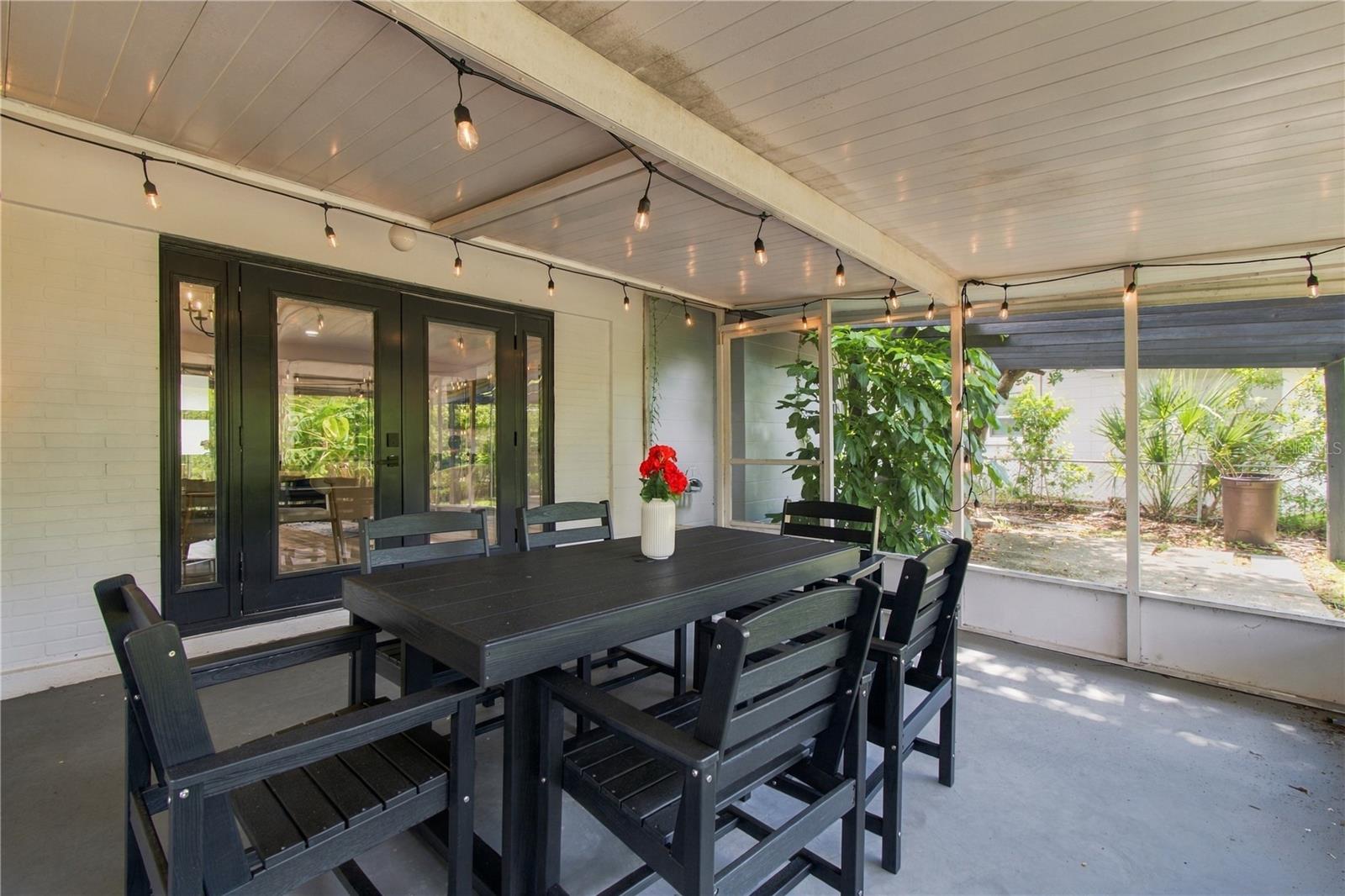 8609 DRIFTWOOD DR — photo 21