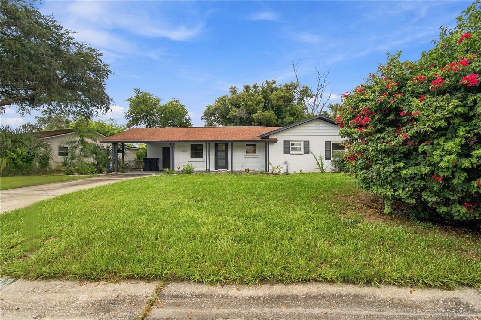 8609 DRIFTWOOD DR — photo 2
