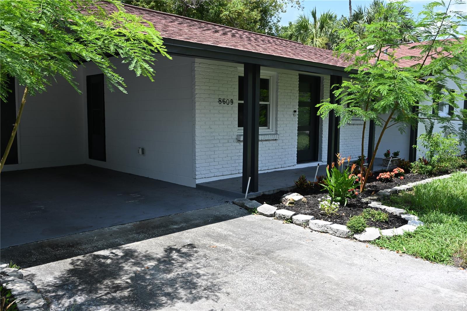 8609 DRIFTWOOD DR — photo 3