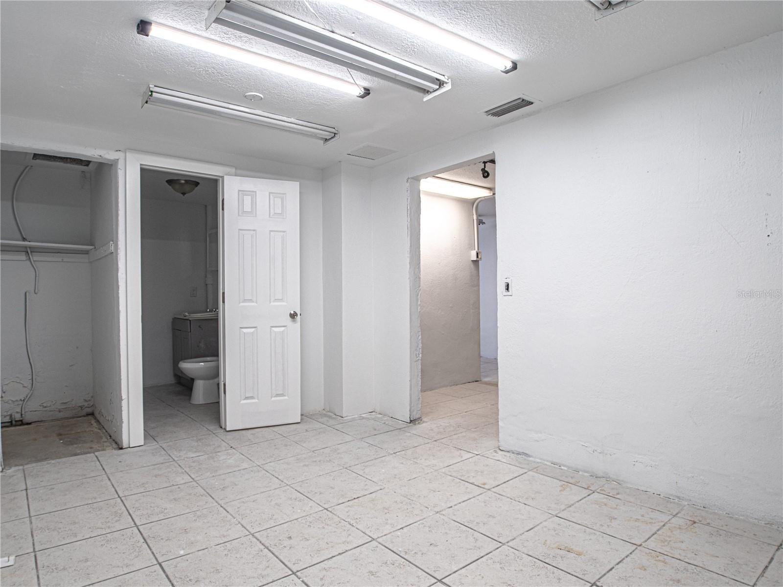 7618 US HIGHWAY 19 — photo 13