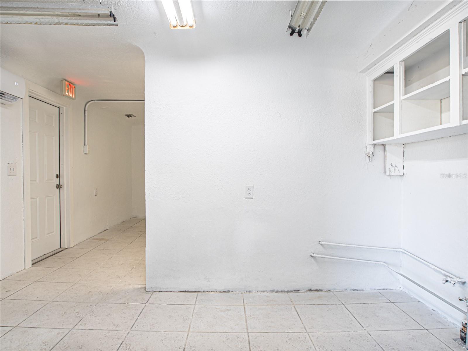 7618 US HIGHWAY 19 — photo 14