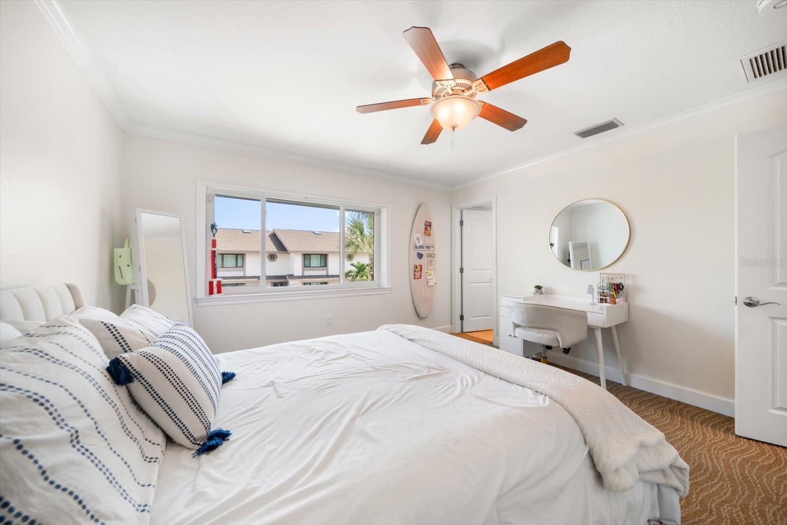 119 MARINA DEL REY CT — photo 42