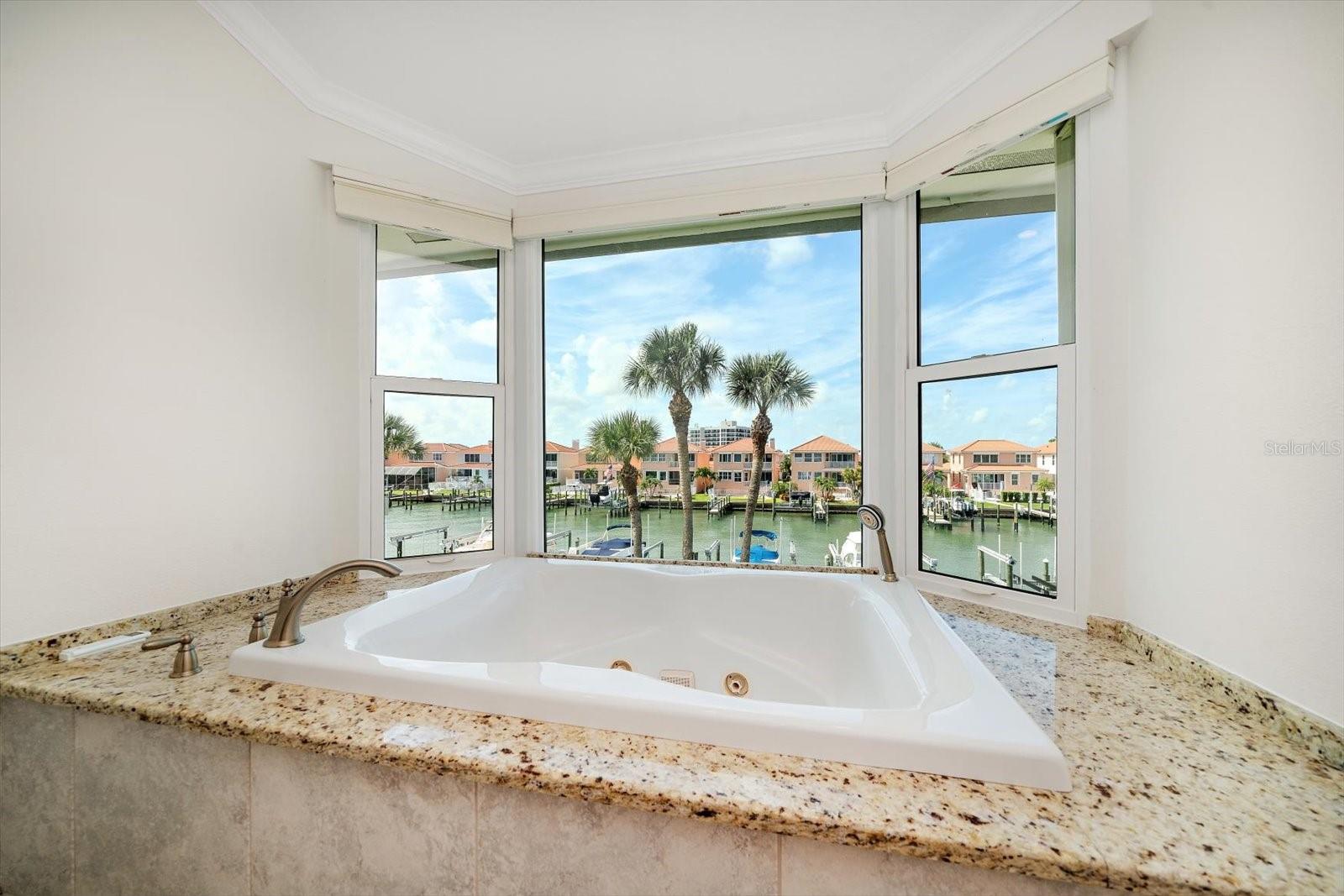 119 MARINA DEL REY CT — photo 38