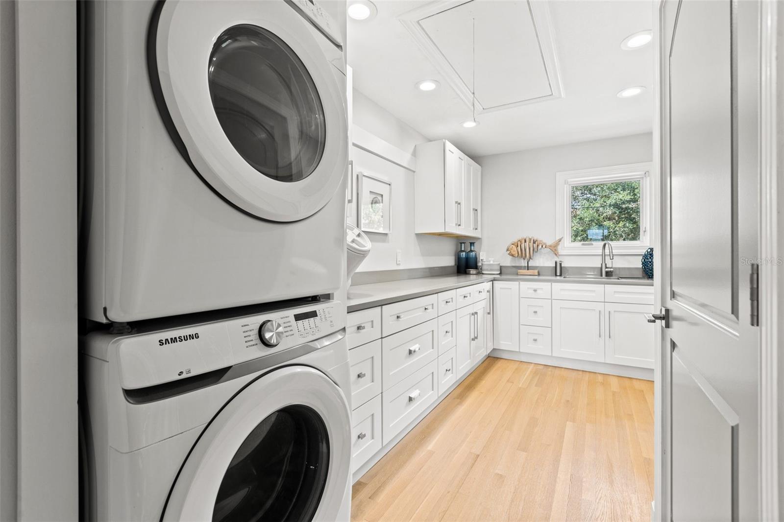 1365 BRIGHTWATERS BLVD NE — photo 38