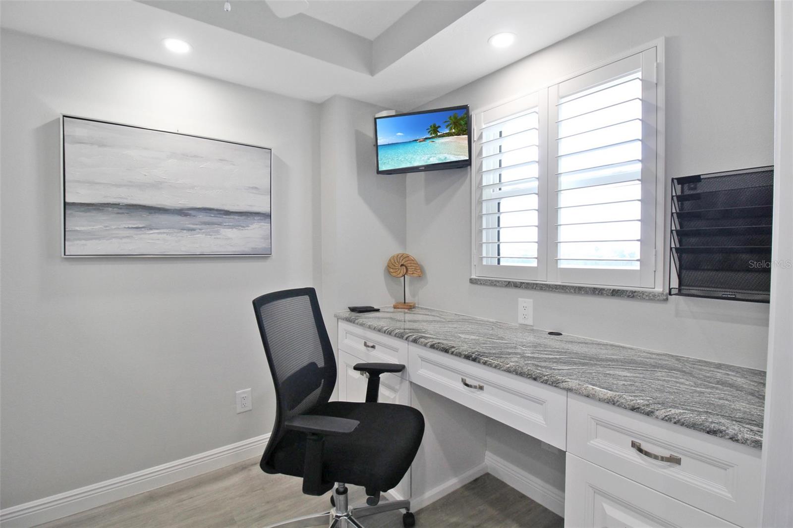 5780 MIDNIGHT PASS RD #609 — photo 4