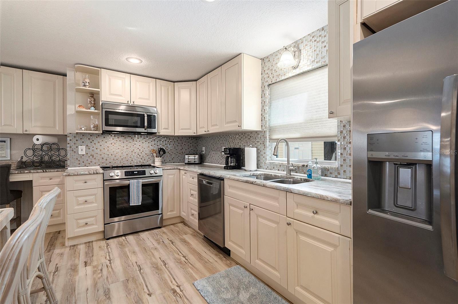8425 W GULF BLVD — photo 25