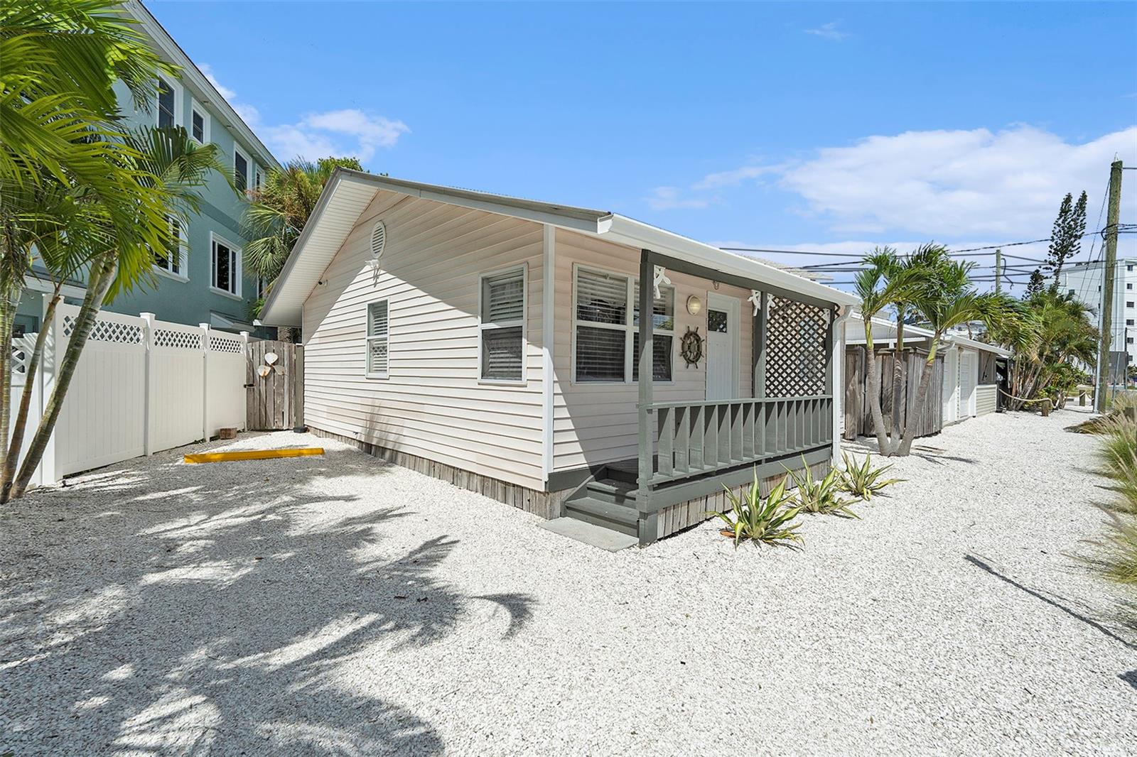 8425 W GULF BLVD — photo 37