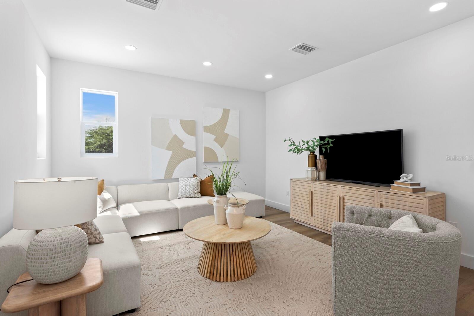 2202 NEWBERGER RD — photo 33