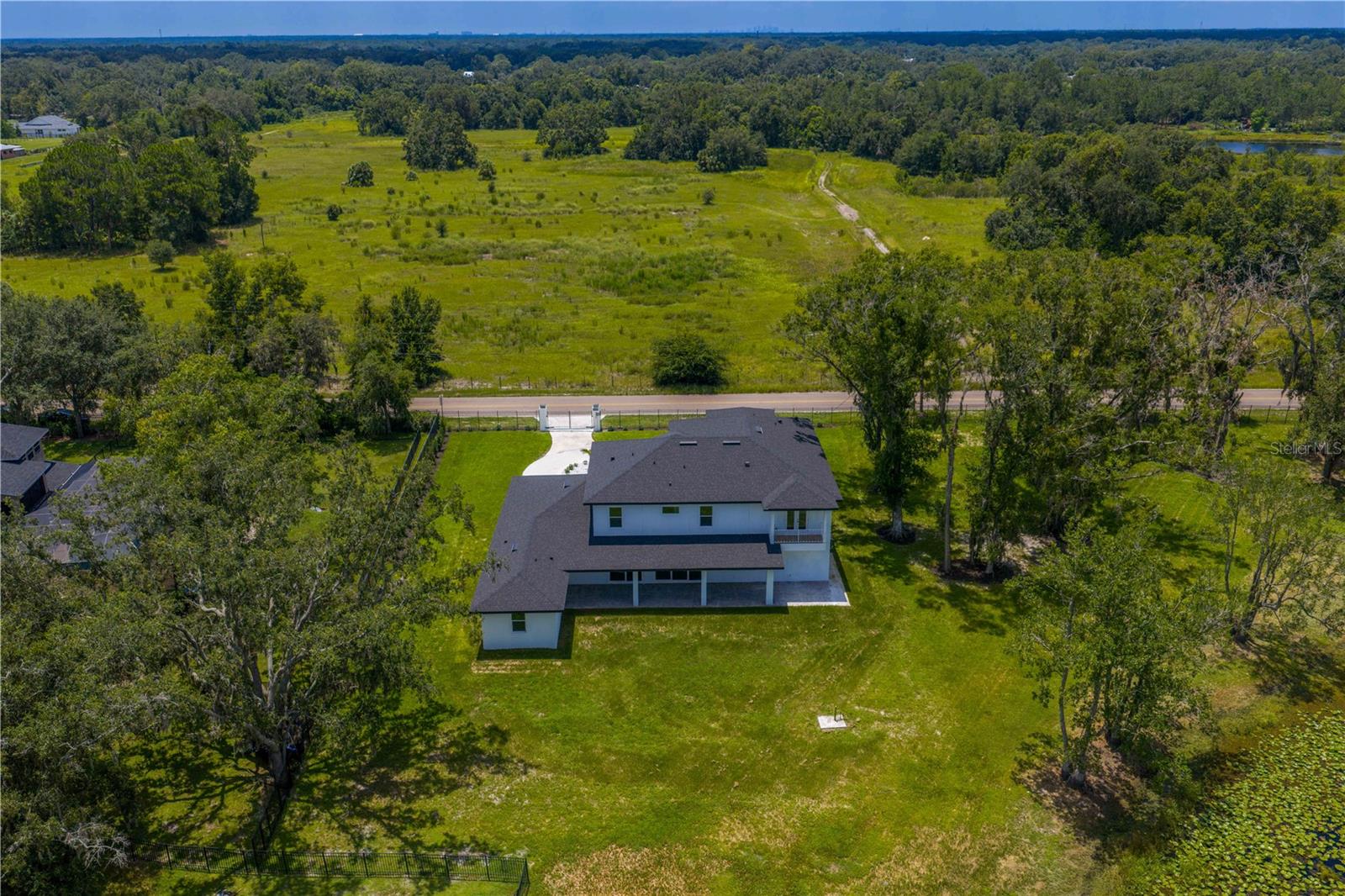 2202 NEWBERGER RD — photo 48