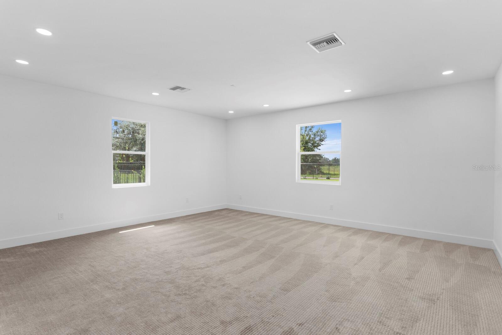 2202 NEWBERGER RD — photo 40