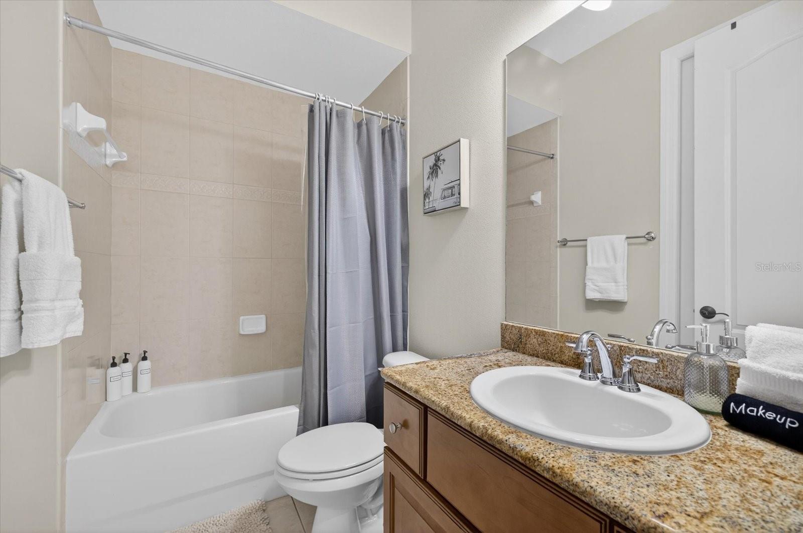 3904 W SANTIAGO ST — photo 34