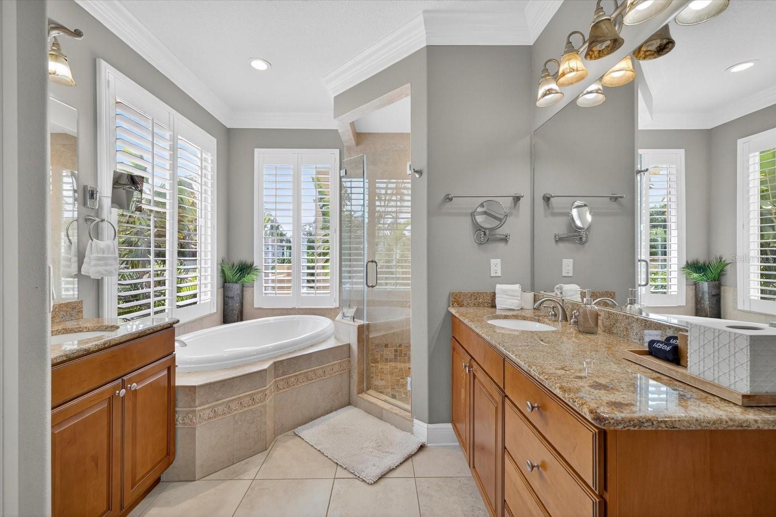 3904 W SANTIAGO ST — photo 47