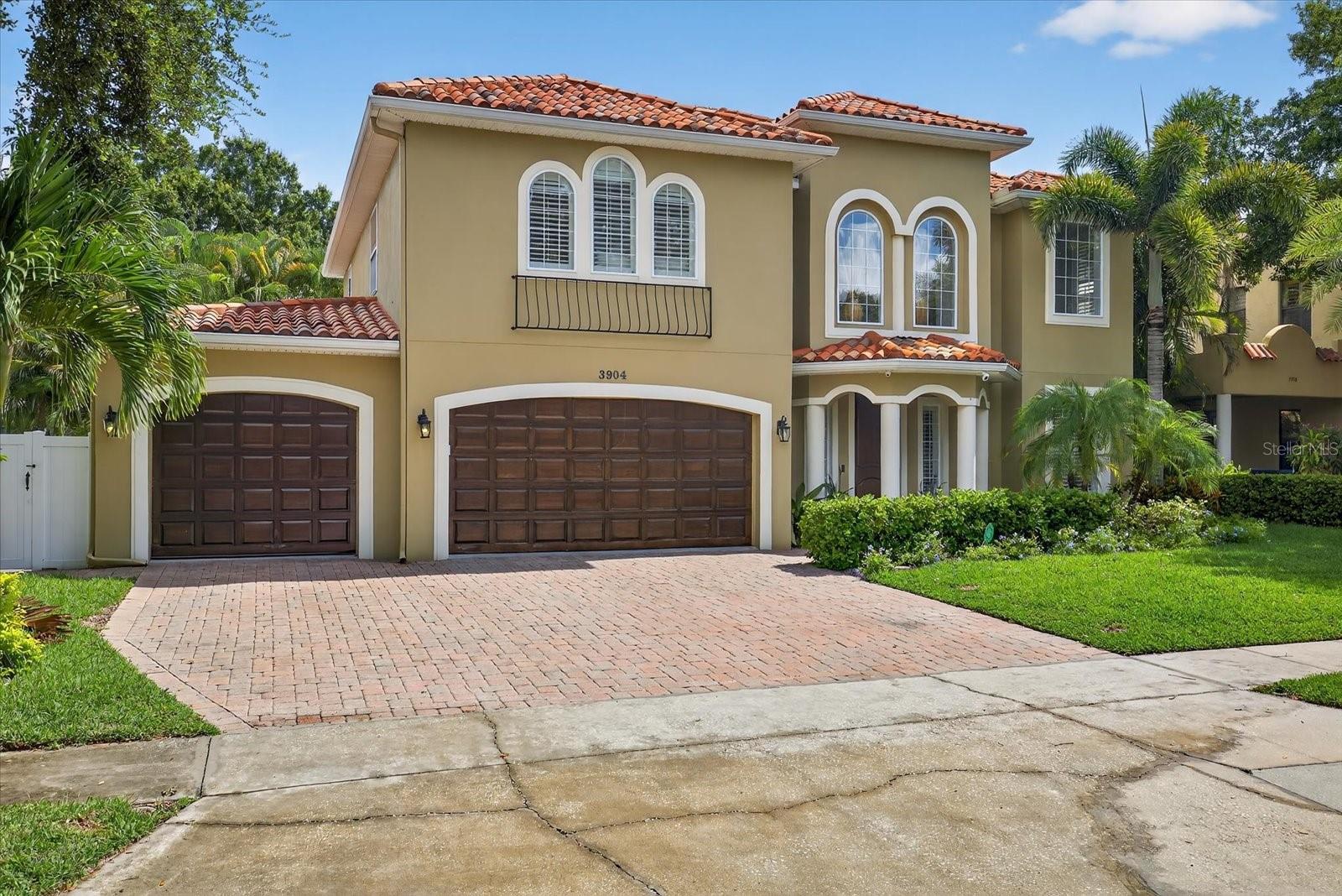 3904 W SANTIAGO ST — photo 66