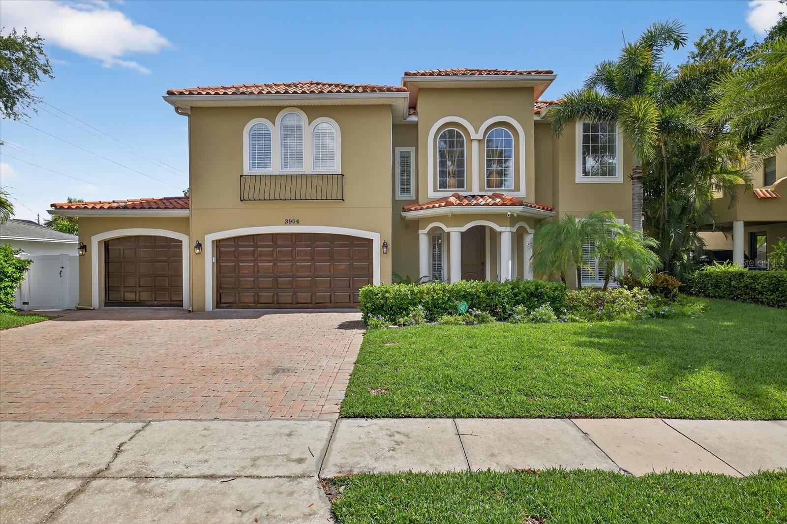 3904 W SANTIAGO ST — photo 5