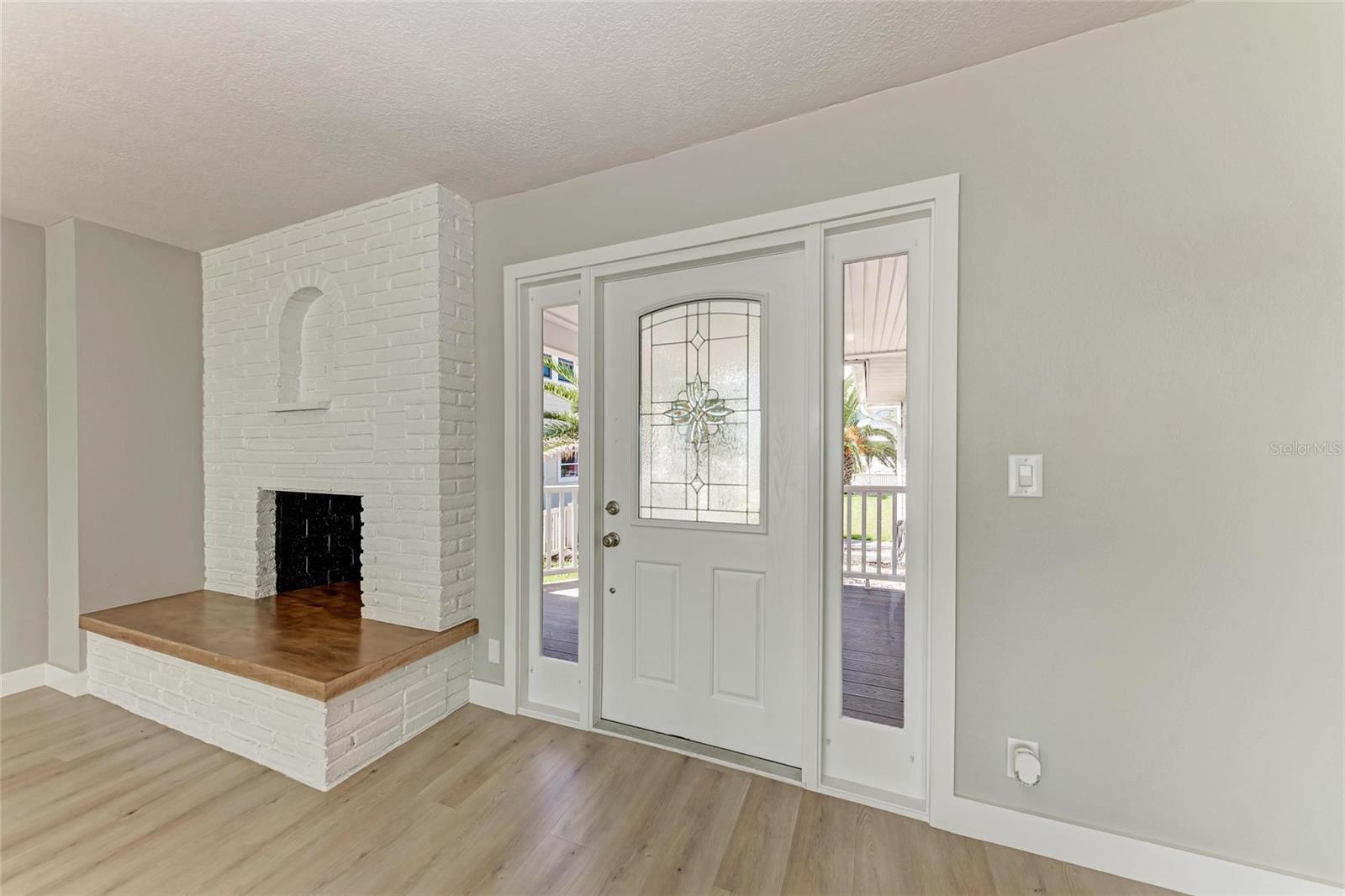 893 N SHORE DR — photo 7