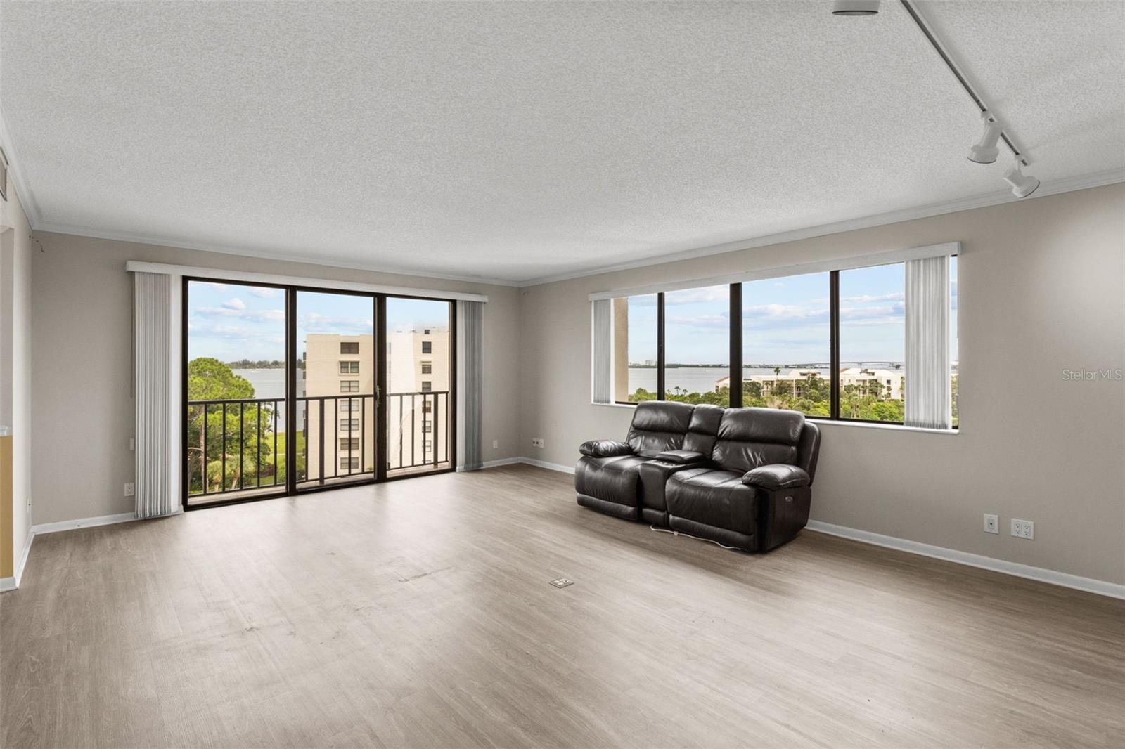 150 BELLEVIEW BLVD #507 — photo 3