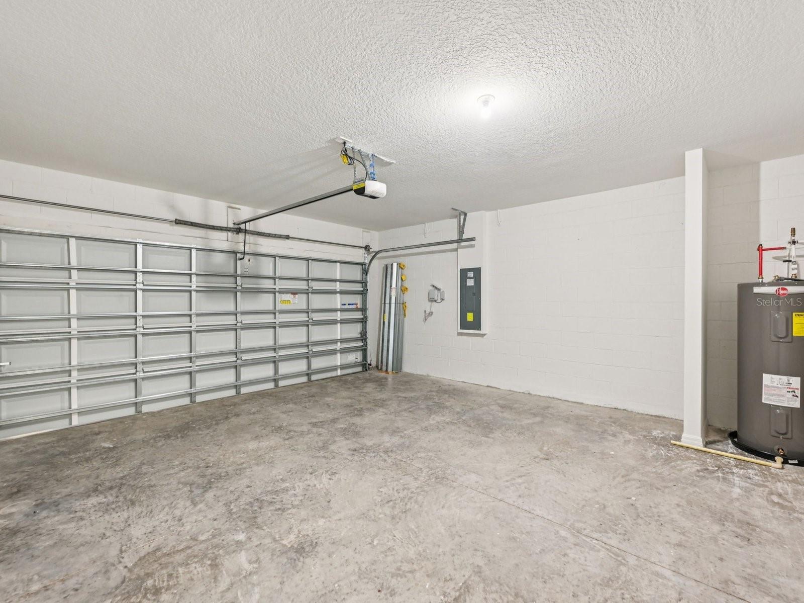 11305 BELLEWOOD TER — photo 30