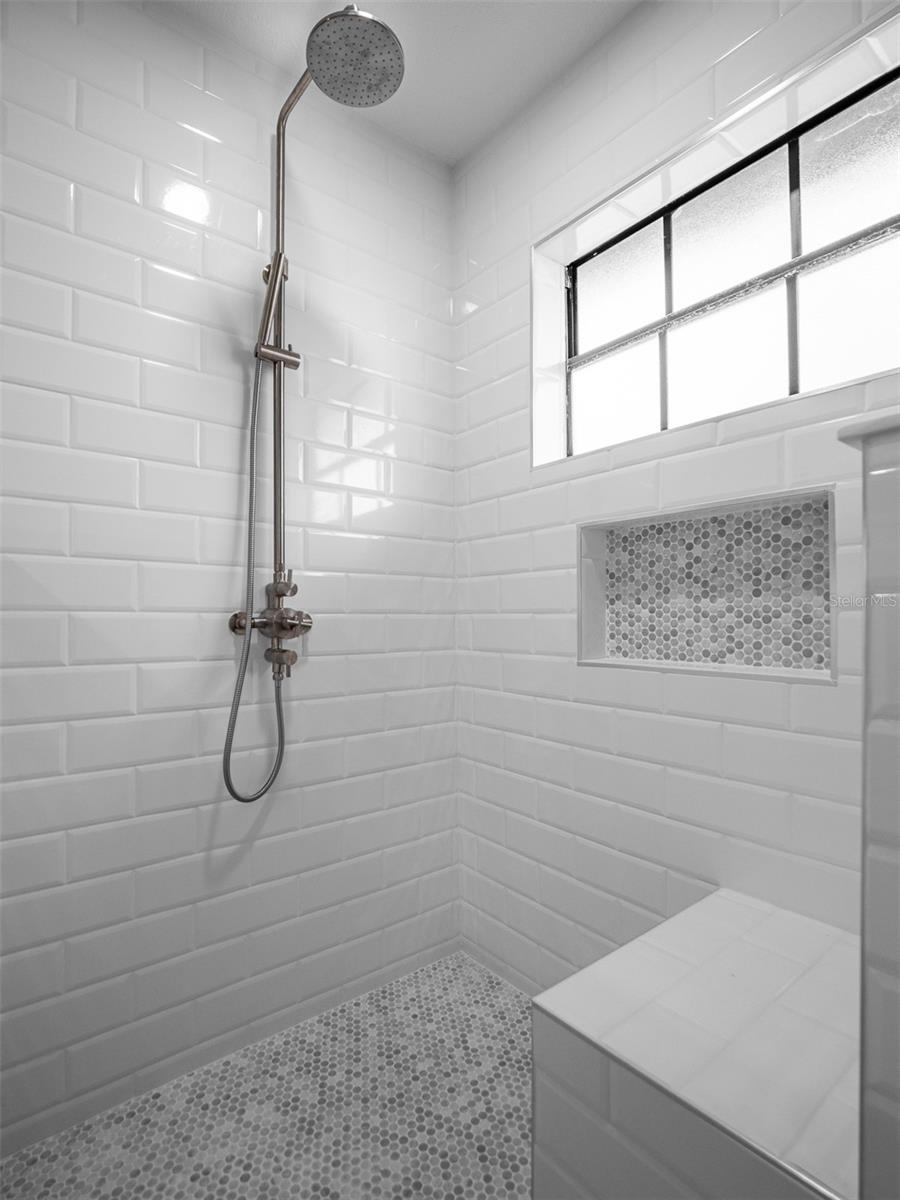 4110 N RIVER VIEW AVE — photo 17
