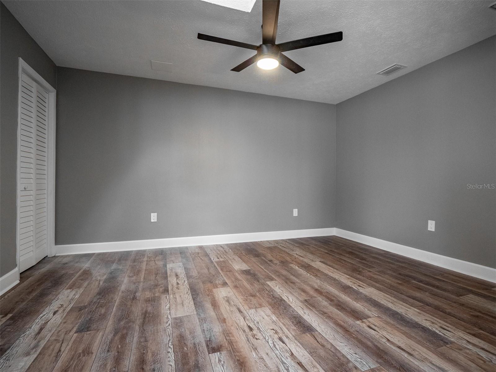 4110 N RIVER VIEW AVE — photo 13
