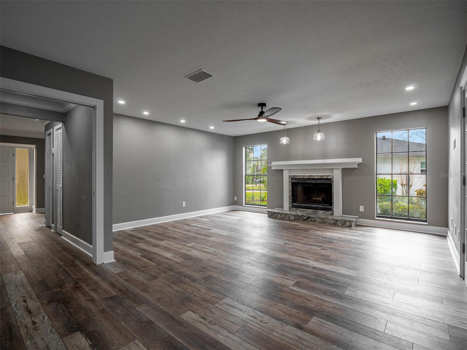 4110 N RIVER VIEW AVE — photo 4