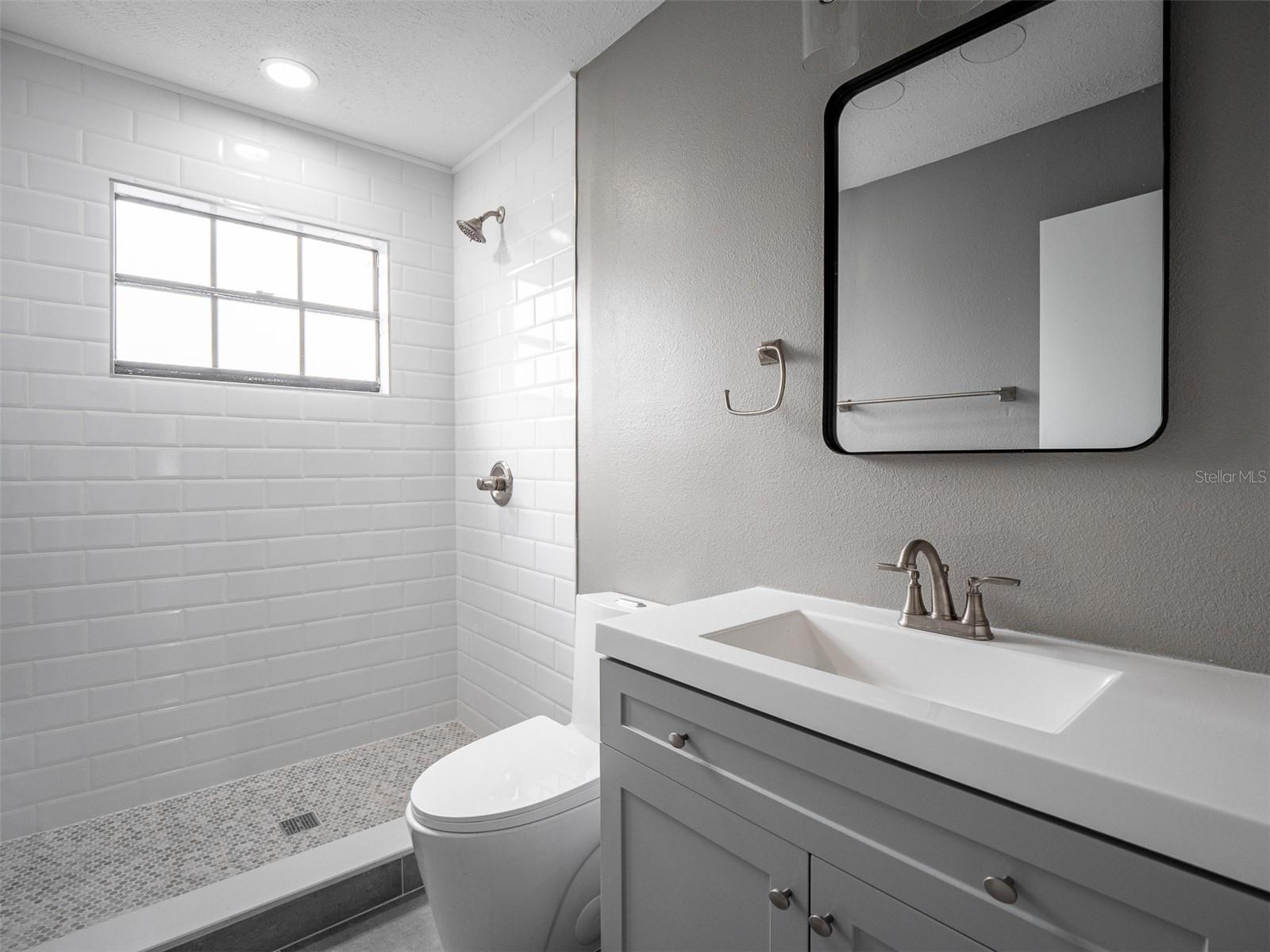 4110 N RIVER VIEW AVE — photo 32