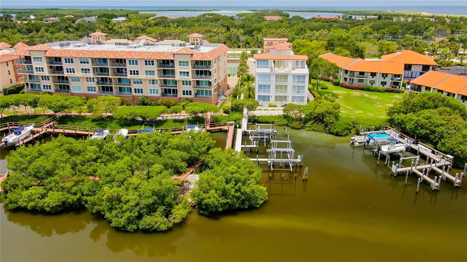 1575 PINELLAS BAYWAY WAY S #1575 — photo 22