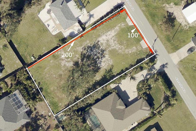 2450 ALAMANDER AVE — photo 11