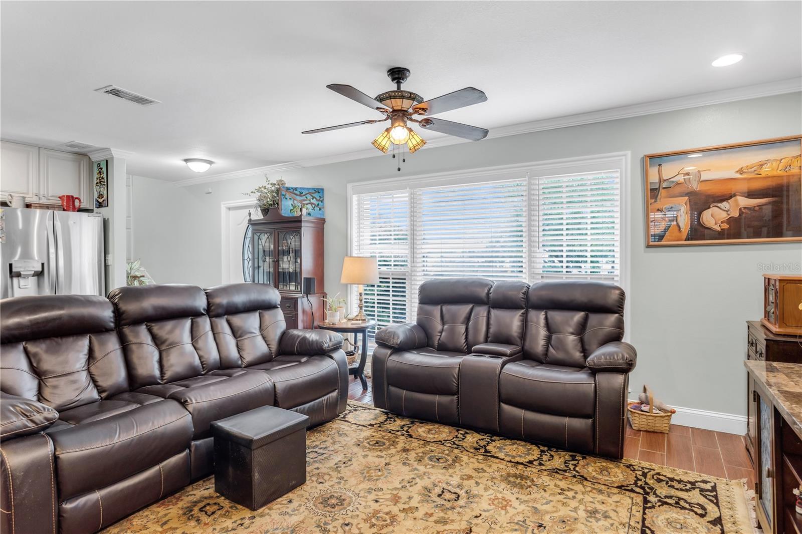 4508 S COOPER PL — photo 3