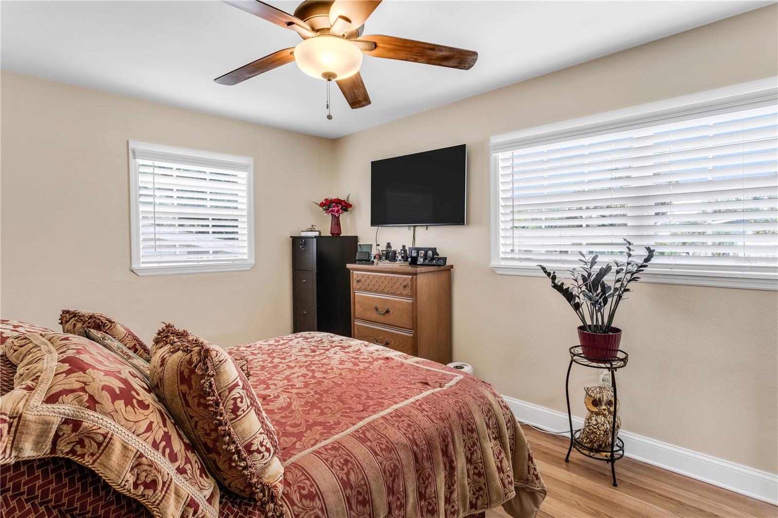 4508 S COOPER PL — photo 13