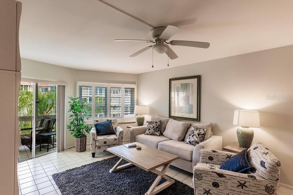 1250 N PORTOFINO DR #302 — photo 6