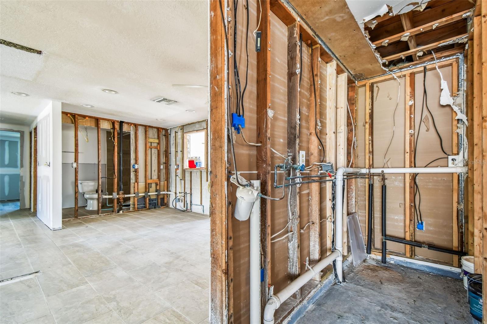 13603 ALLYN DR — photo 34
