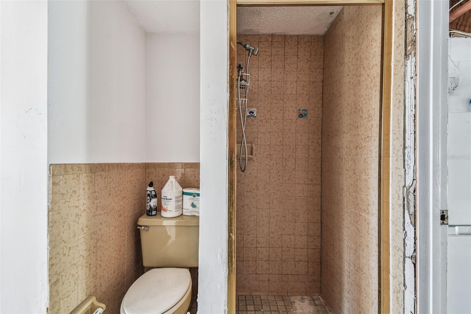 13603 ALLYN DR — photo 37
