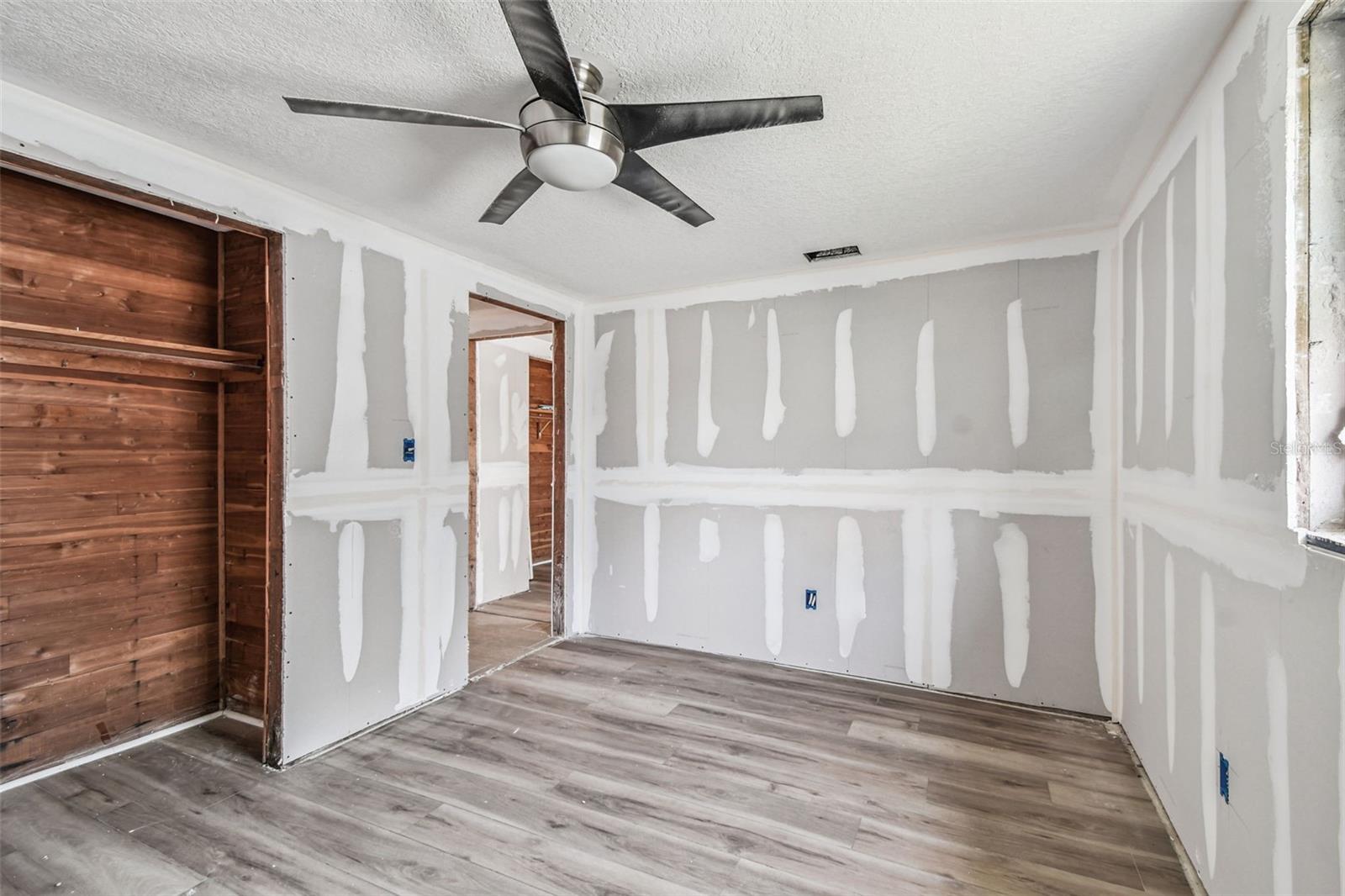 13603 ALLYN DR — photo 31