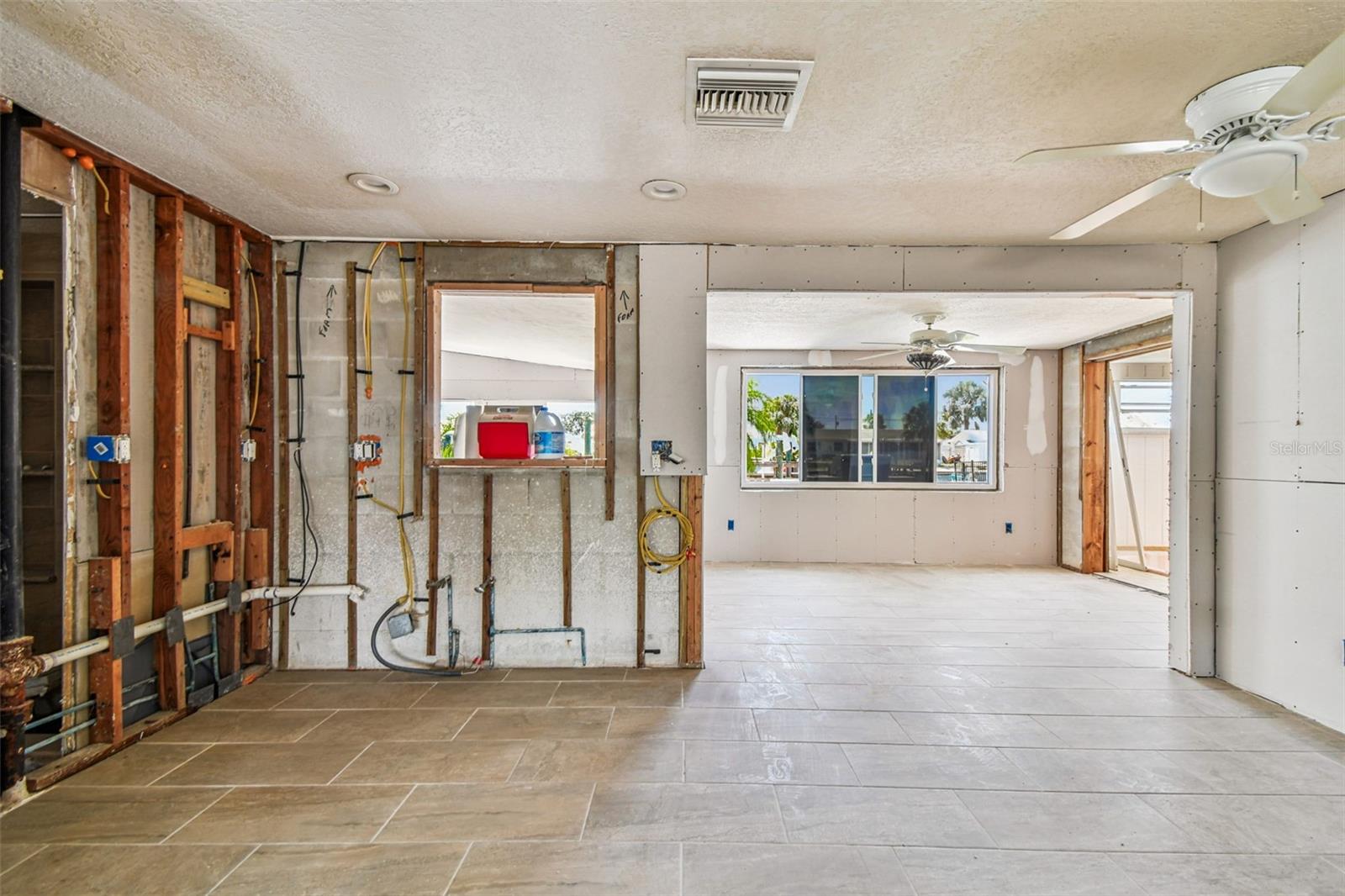 13603 ALLYN DR — photo 15