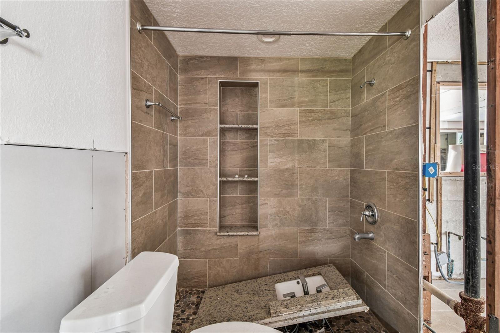 13603 ALLYN DR — photo 24