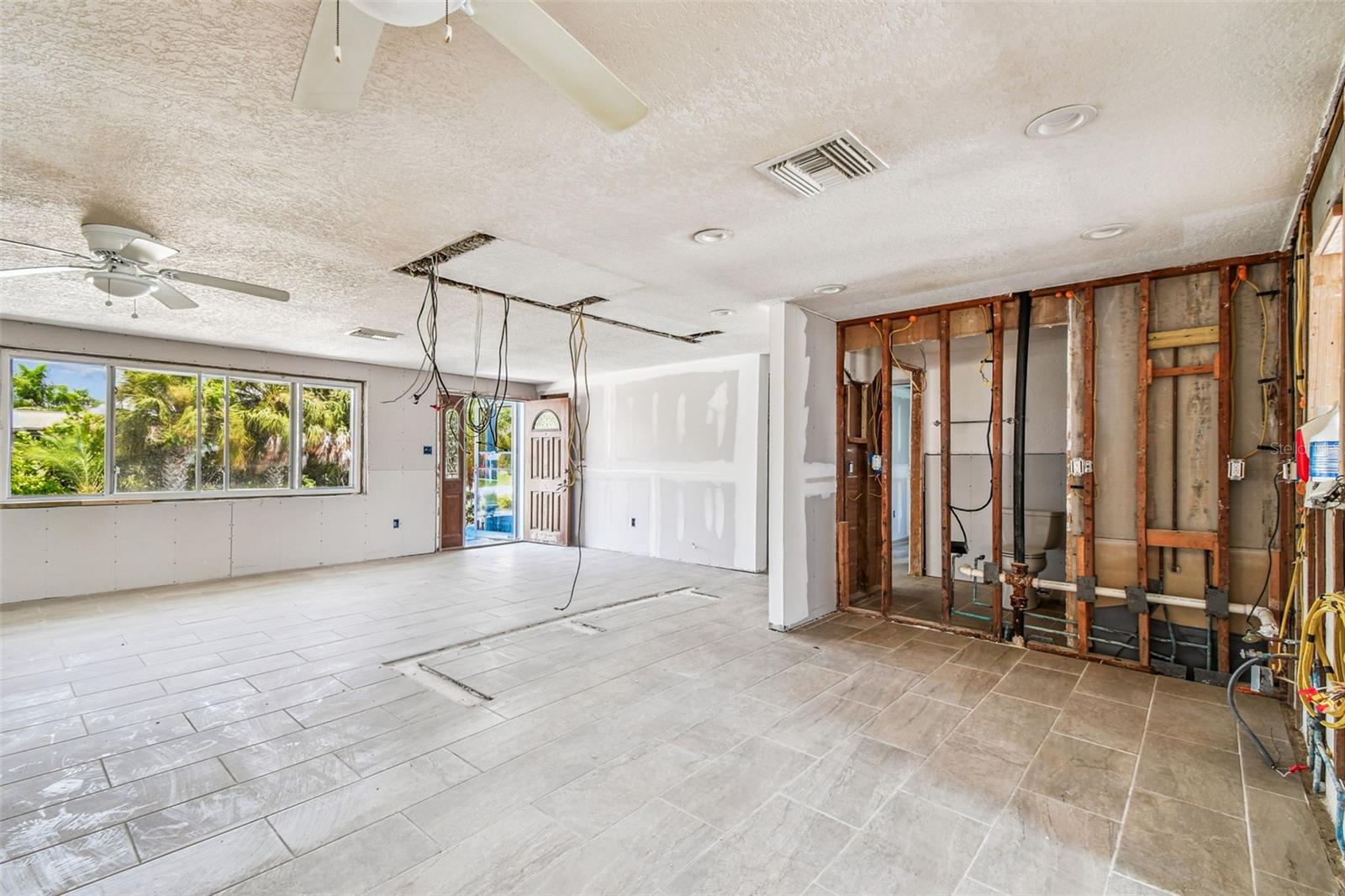 13603 ALLYN DR — photo 17