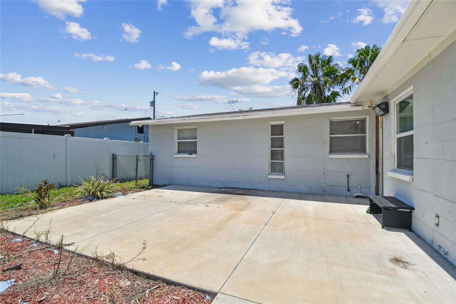 13606 ALLYN DR — photo 42
