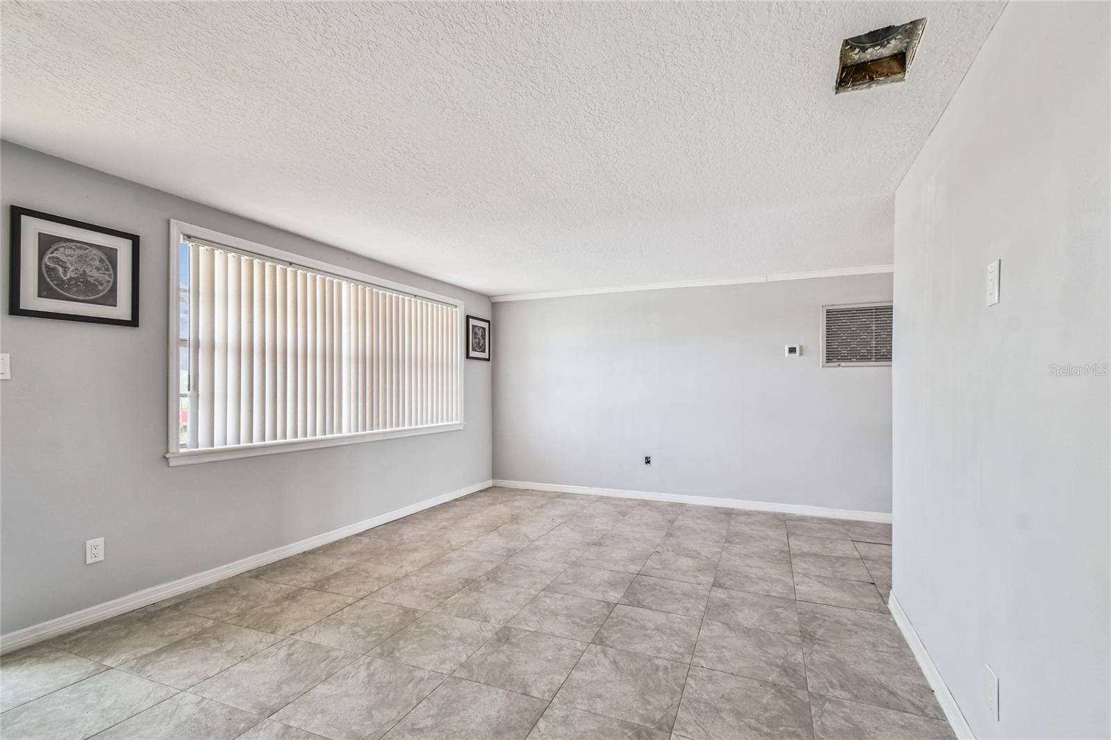 13606 ALLYN DR — photo 6