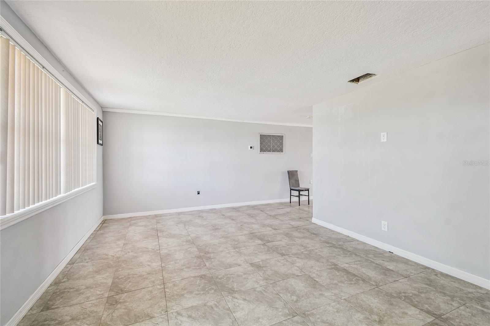 13606 ALLYN DR — photo 5
