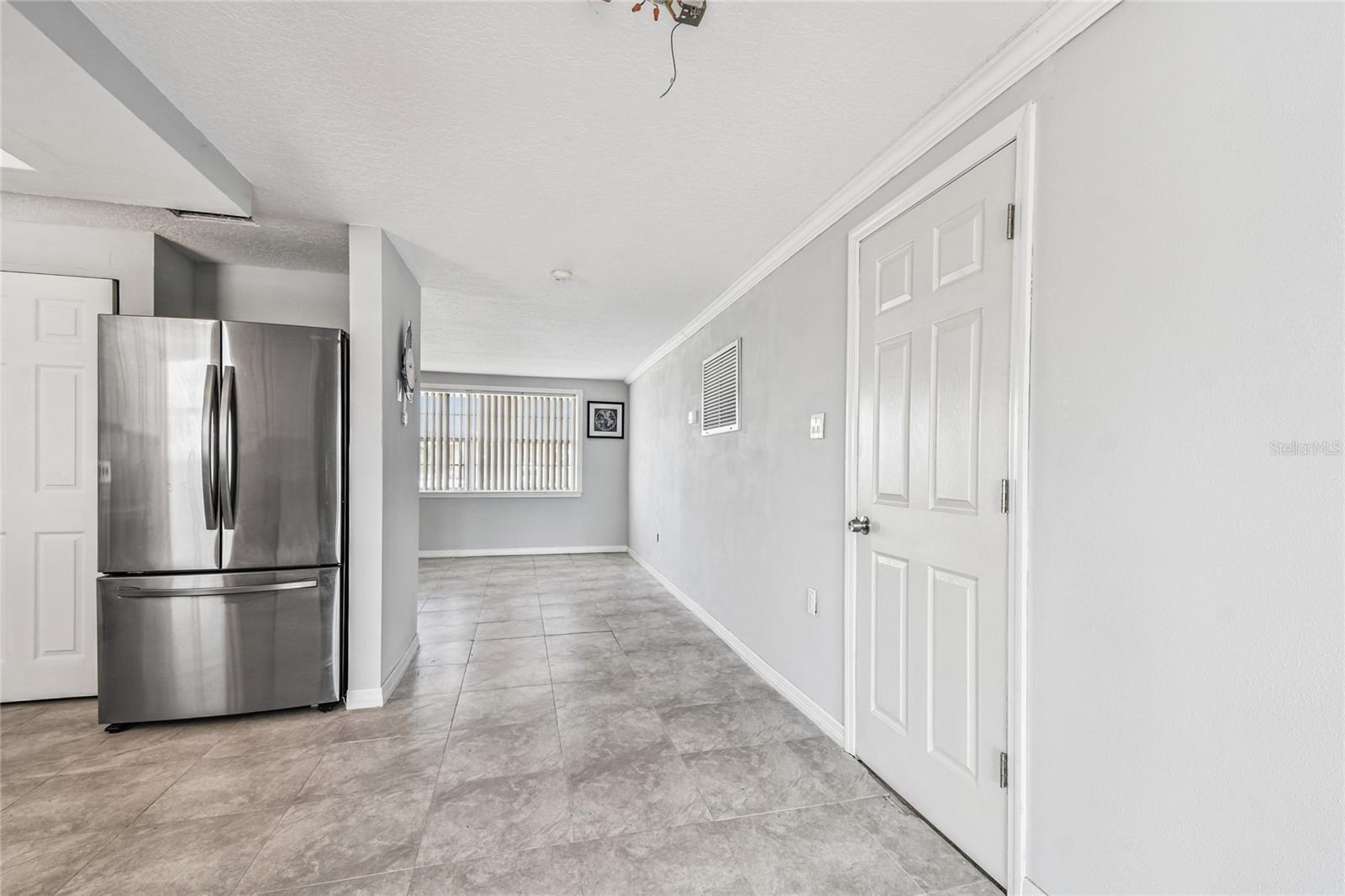 13606 ALLYN DR — photo 12