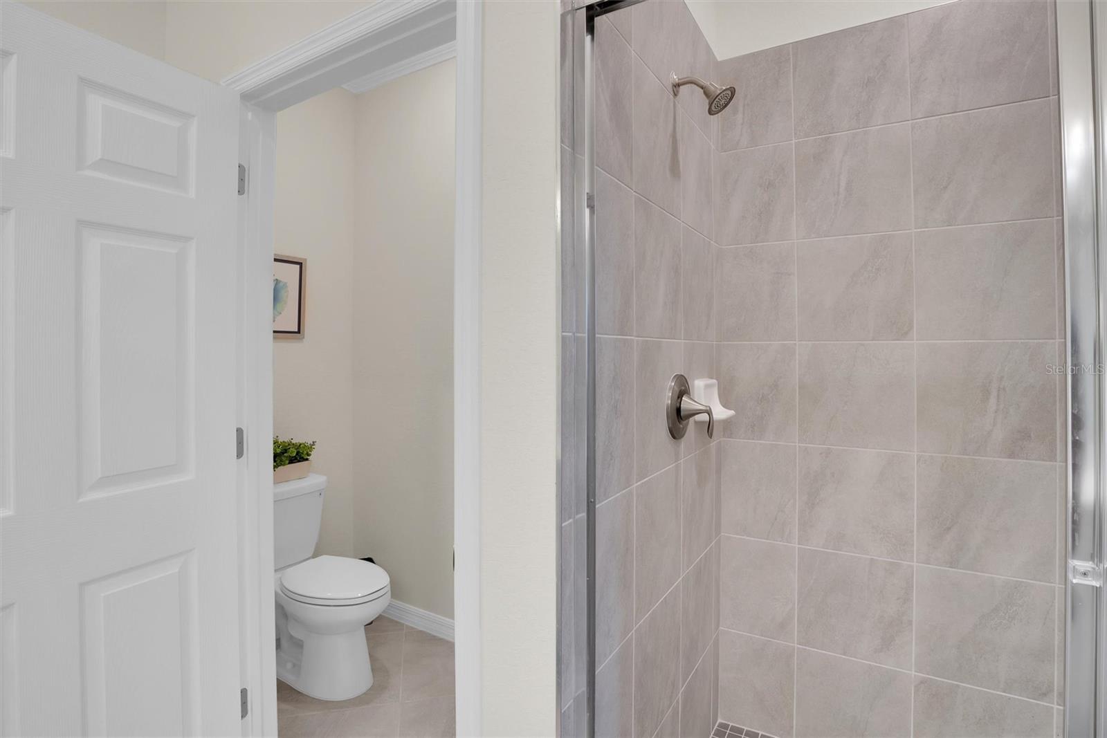 10042 CROOKED CREEK DR #203 — photo 19