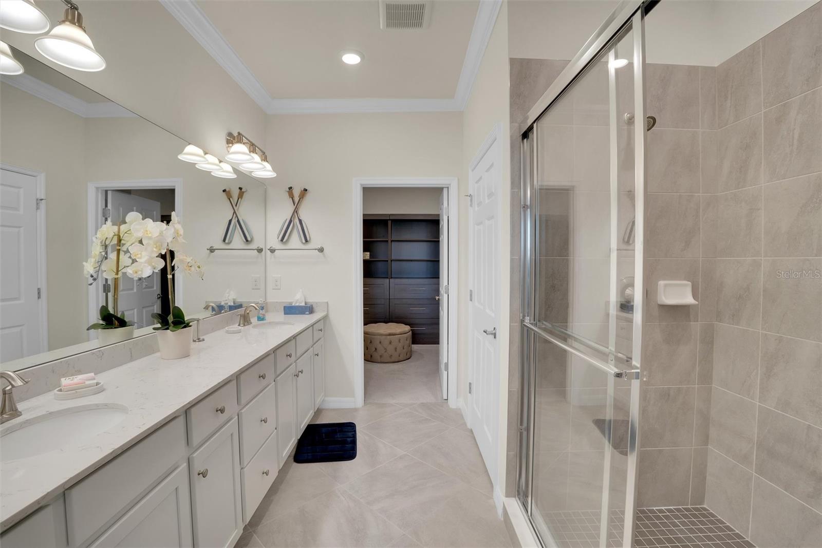 10042 CROOKED CREEK DR #203 — photo 17