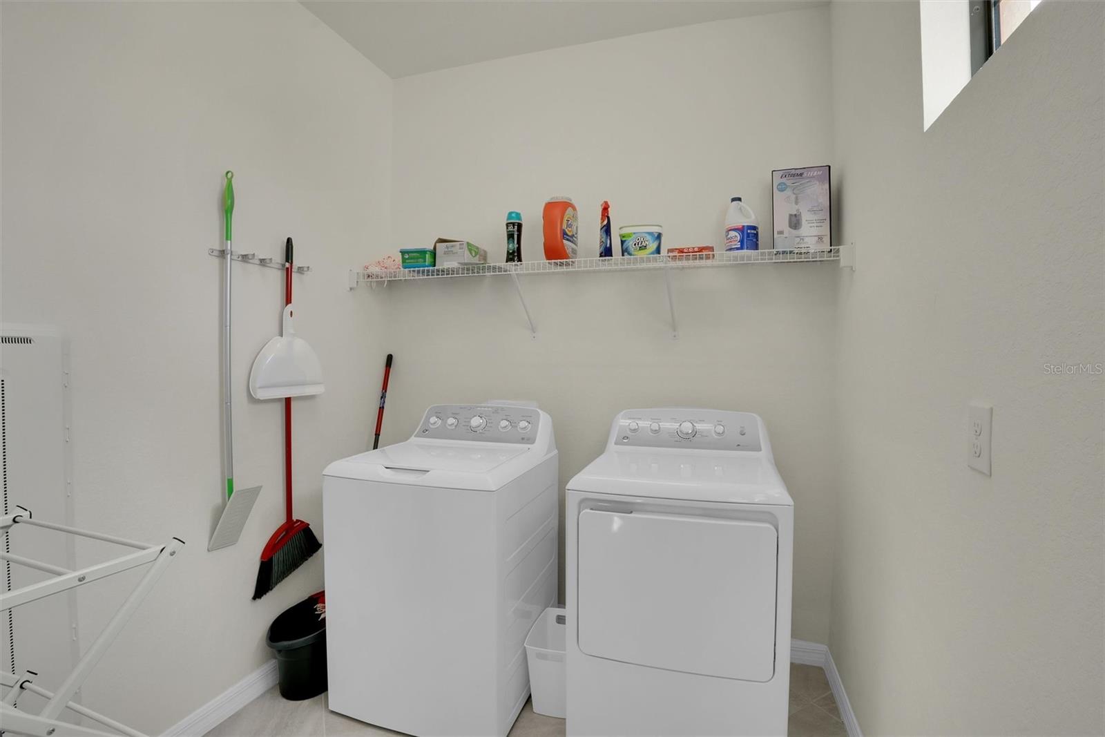 10042 CROOKED CREEK DR #203 — photo 25