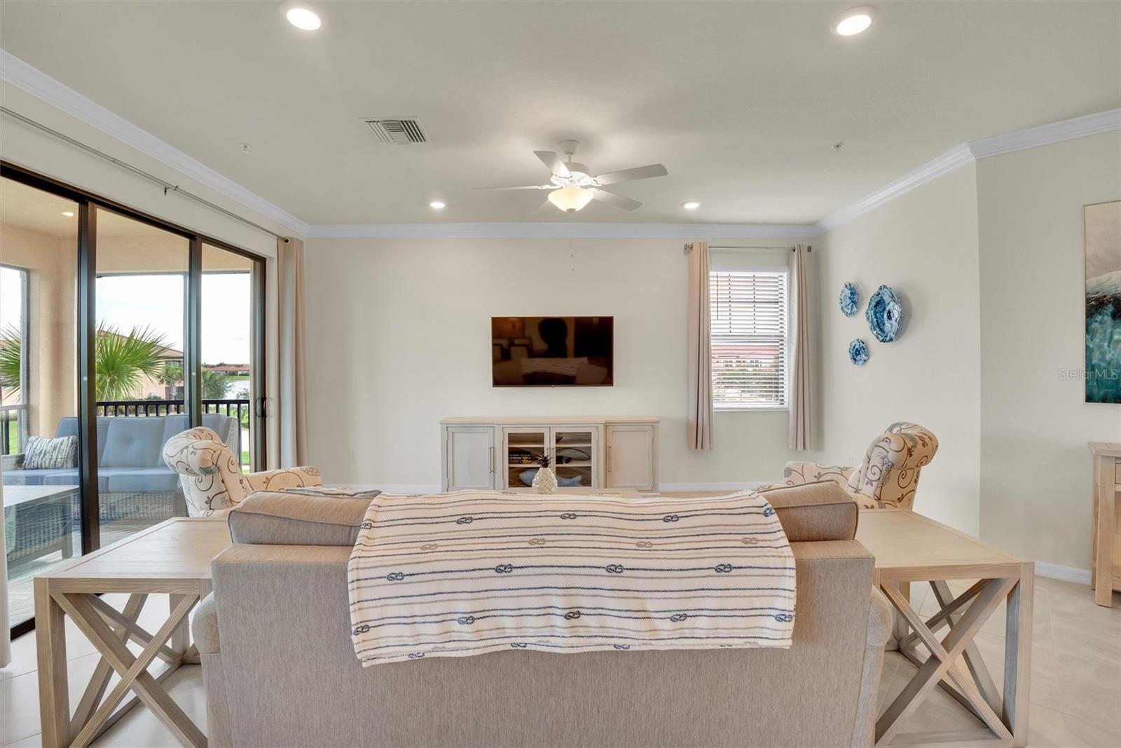 10042 CROOKED CREEK DR #203 — photo 11
